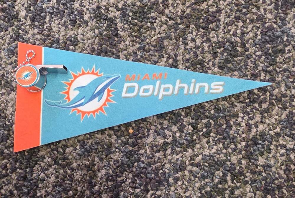 Miami Dolphins Mini Felt Pennant And Whistle Keychain